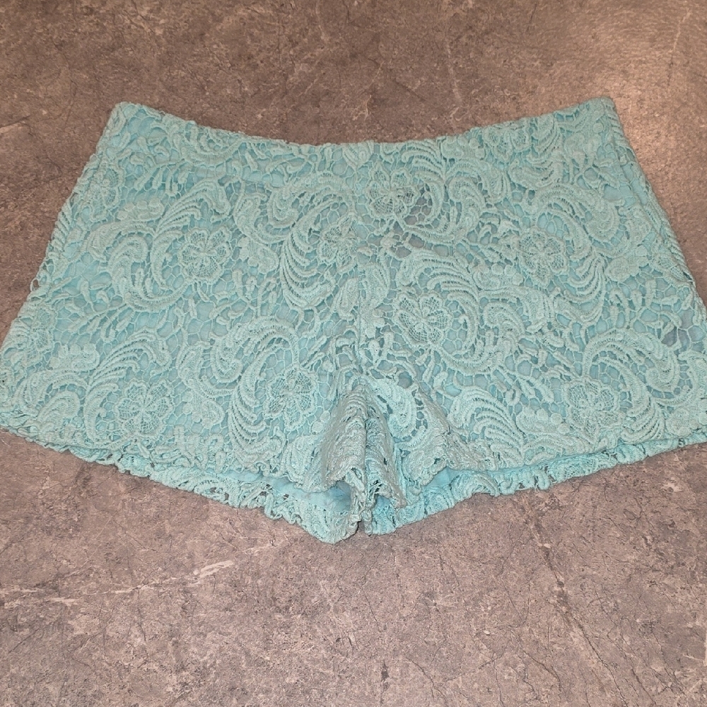 (J43) Blue Rair Turquoise Lace Shorts Sz M